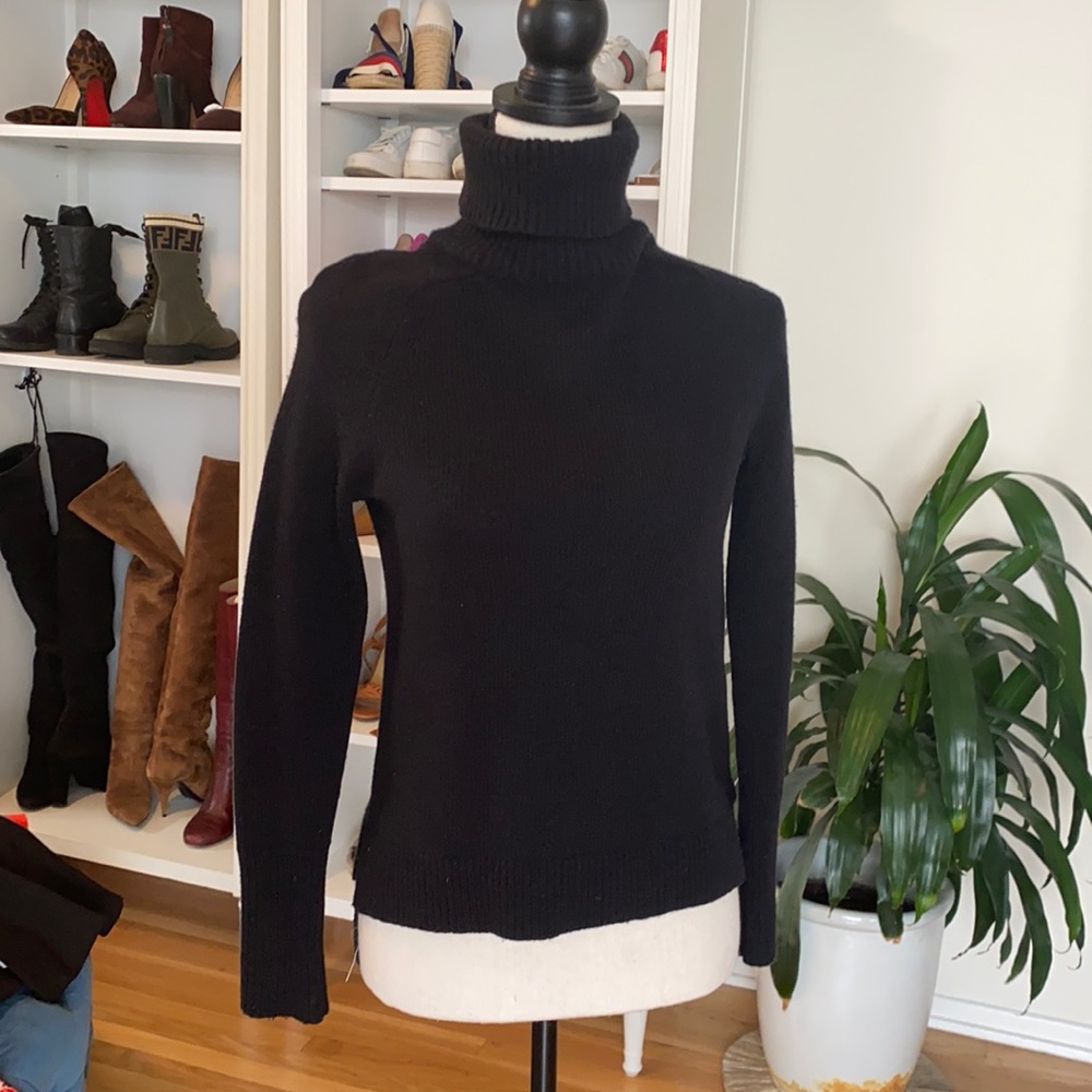 Classic J-Crew Turtleneck Wool-cashmere Blend- E6301 Black Sweater S XXS
